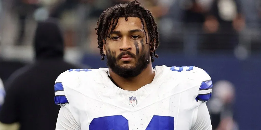 Saints Offensive Lineman Collapses After Learning of Close Friend Marshawn Kneeland’s Death at 24