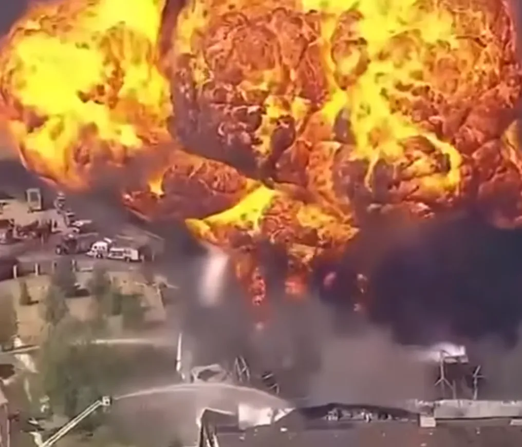 HT3.Clown, Applause, and the End of the World: The Lesson Behind Kierkegaard’s Fire