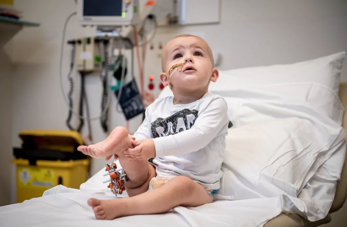 Maxi’s Magic: The Little Boy Who Never Stopped Smiling Mceclip37 1760687315 Q80