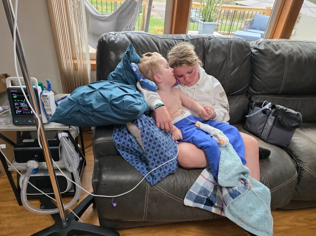 Mceclip29 1760945978 Q80