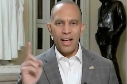 🦅 “The Democrat Party is Collapsing”: Republicans Get Great News as Longtime Democrat Leader Throws in the Towel and Resigns